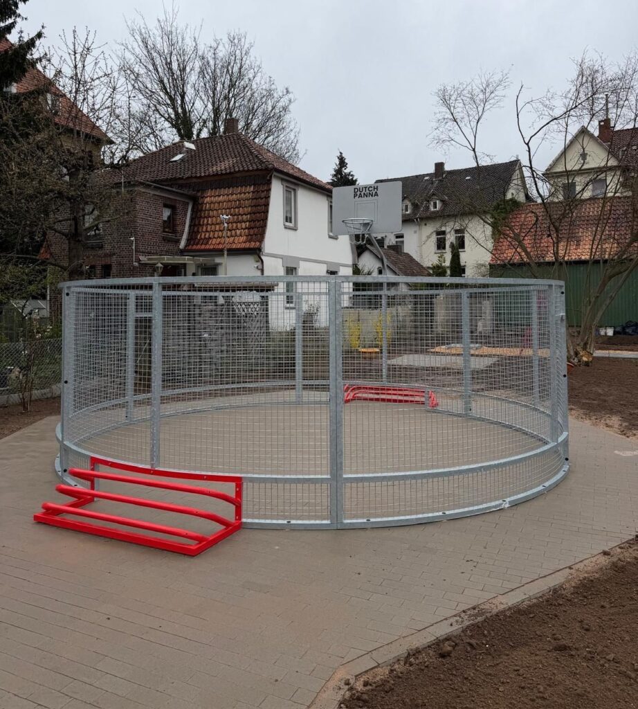 DutchPanna® PK 5000 PRO Pannakäfig mit Basketballkorb in Hameln